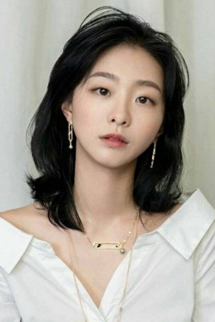 Kim Da Mi (김다미 1995)